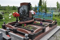 Изготовление и установка памятников, лавочек, столешницы,  подоконники - Изображение #1, Объявление #1540844