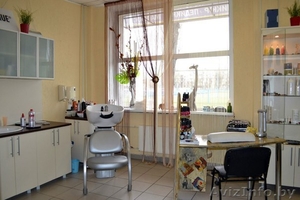 Парикмахерская салонного типа