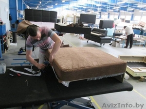 Набираем рабочих на мебельную фабрику