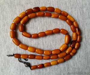 Куплю старые янтарные бусы,  куски янтаря,  Срочно,  Дорого.