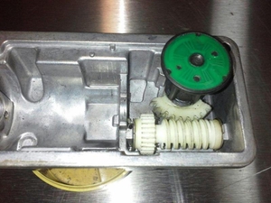 Ремонт сервоприводов производителя HELLA, к BMW и Mercedes.