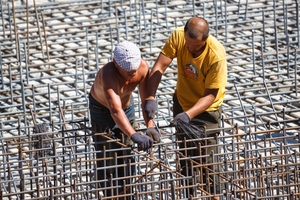 Строительная компания ищет строителей - арматурщиков. Работа в Польше - Изображение #1, Объявление #1743956
