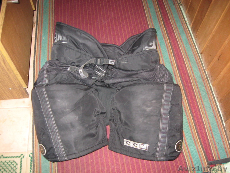 продам хоккейную фому на мальчика 13-14 лет форма б.у - Изображение #1, Объявление #411394