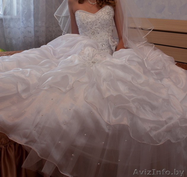 Продам свадебное платье, р-р 42-46,рост 170-185 - Изображение #4, Объявление #572375