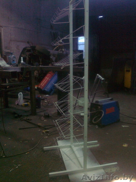 Стойка с полками как торговое оборудование - Изображение #1, Объявление #841901