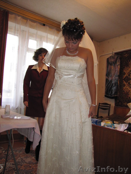 Продаётся СВАДЕБНОЕ ПЛАТЬЕ и БАЛЛЕРО! - Изображение #2, Объявление #912494
