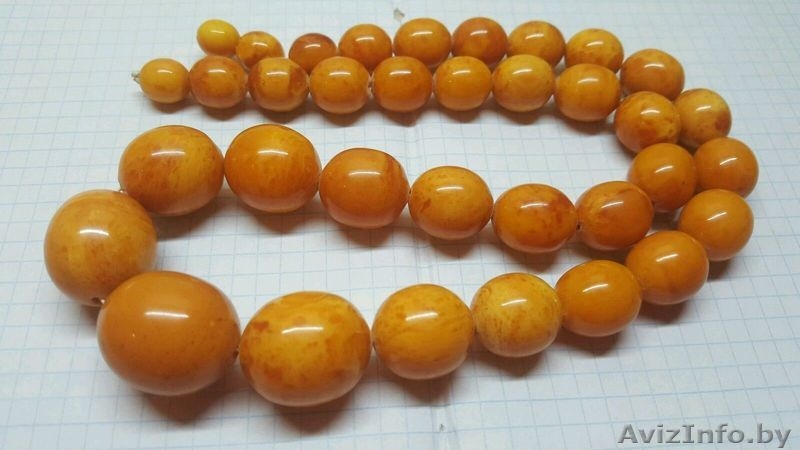 Куплю старые янтарные бусы, куски янтаря. Дорого - Изображение #1, Объявление #1505063