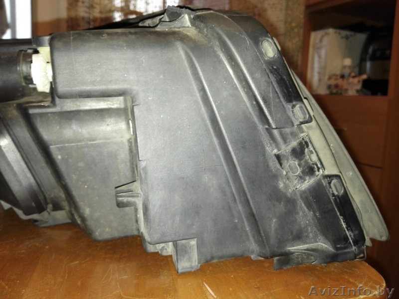 Фара '' левая'' для Audi A6C4 ( 1994 - 1997 г.г. ) - Изображение #3, Объявление #1642071