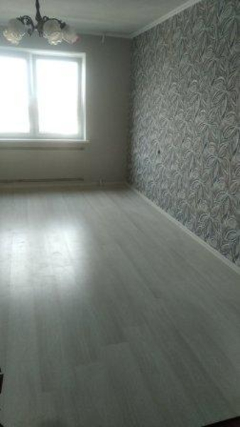 срочно продам 3 комнатную квартиру - Изображение #1, Объявление #1707132